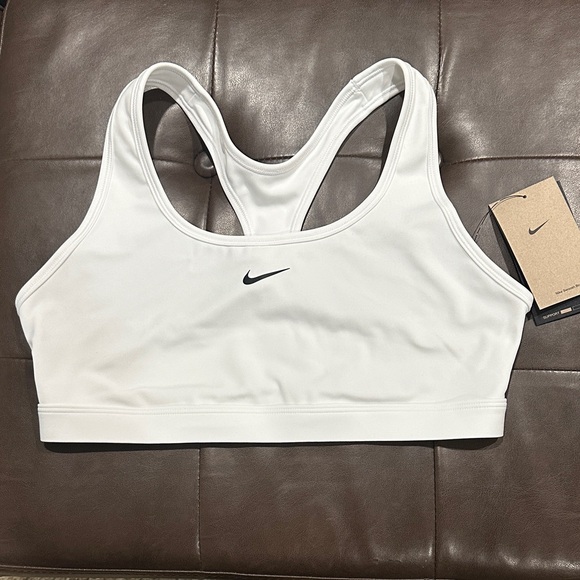 Pair of Nike Women's Sports Bras - Picture 2 of 9